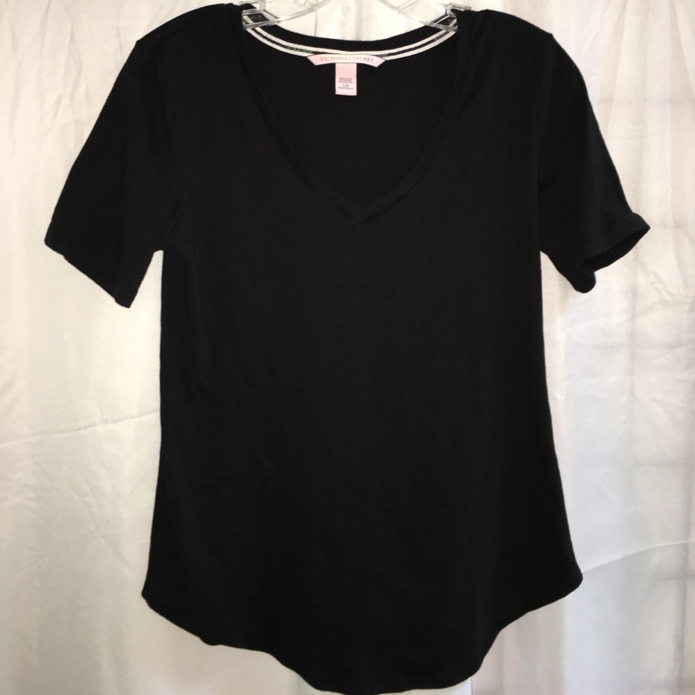 Victoria Secret v neck tee ladies Large!