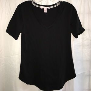 Victoria Secret v neck tee ladies Large!