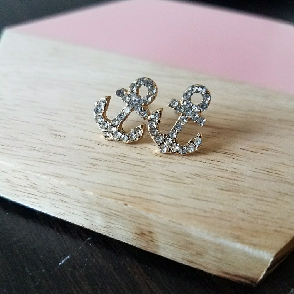 Gold anchor crystal earrings