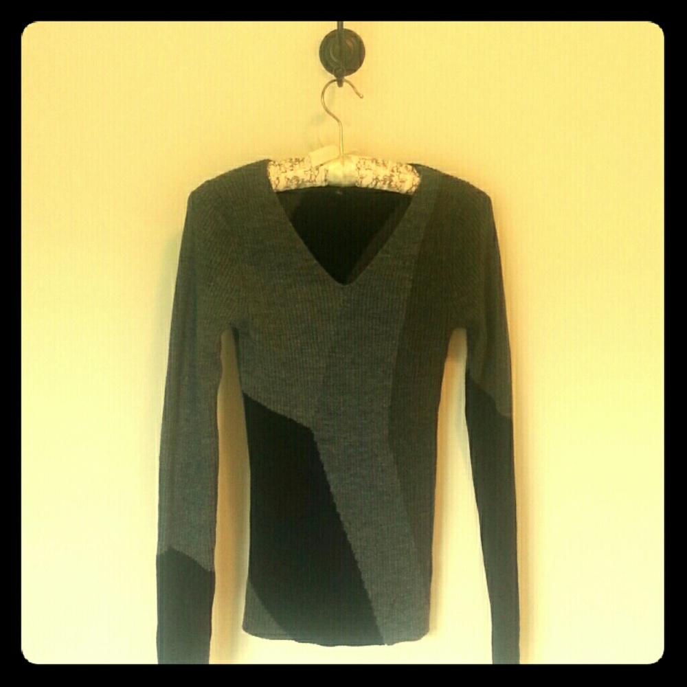 Grey sweater.