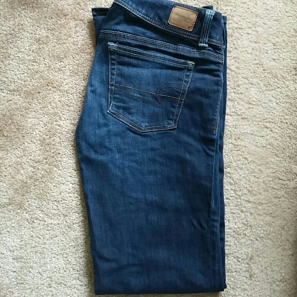 American Eagle Slim Boot jeans size 6 short