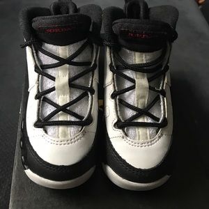 Jordan 9 toddler 6c
