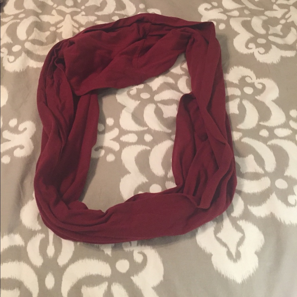 Maroon jersey knit scarf