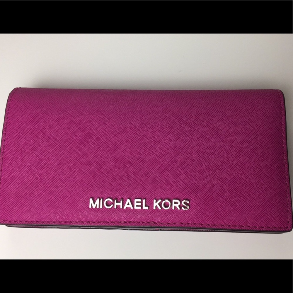 MICHAEL KORS WALLET 💕