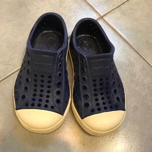 Natives size 6