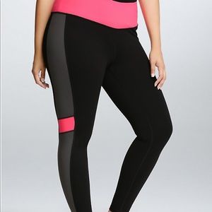 NWT Torrid Size 2 Active pants/joggers