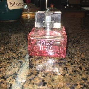 Pink ice perfume