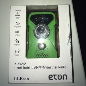 Hand turbine am/fm/weather radio