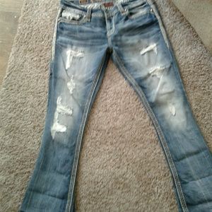 Women's rocks jeans