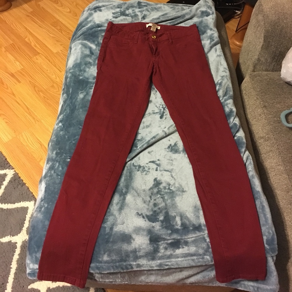 Burgundy skinny jeans