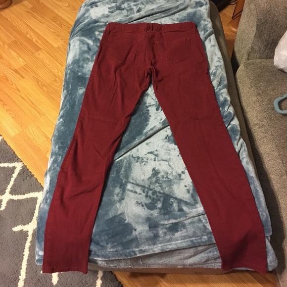 Burgundy skinny jeans - Picture 2 of 2