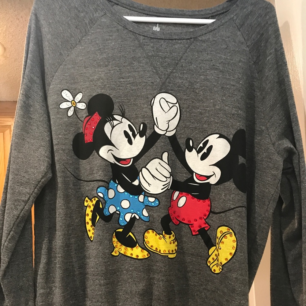 Mickey and Minnie sweater Shirt