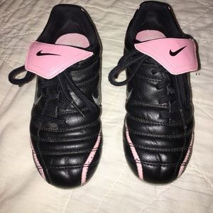 Girls Nike soccer cleats