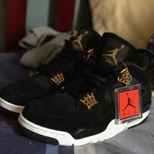 Meet your Posher, Edgar