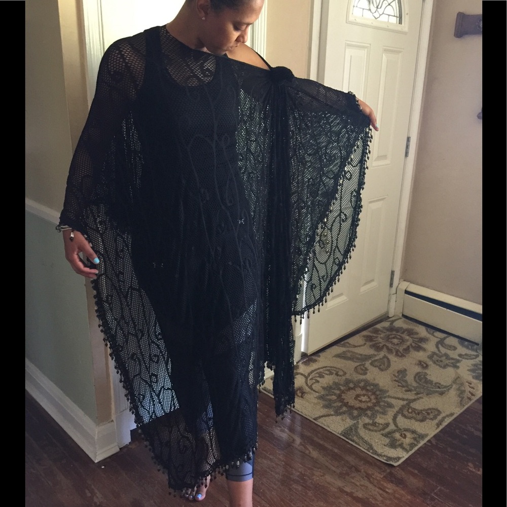 DONA ADRIAN COUTURE BEACH COVER-UP