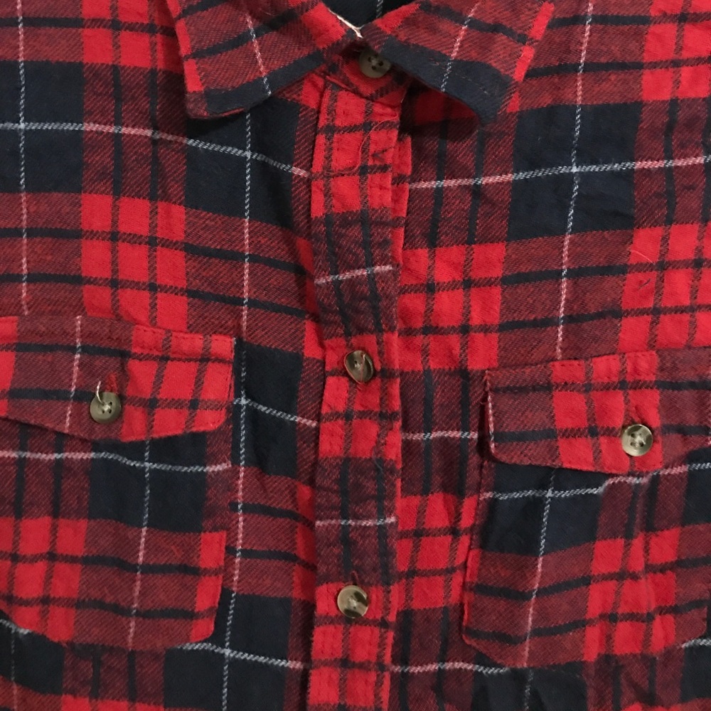 Plaid Top - Picture 2 of 2