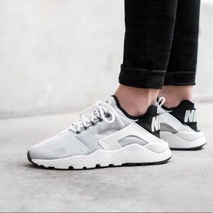 Nike Huarache ULTRA WOMENS