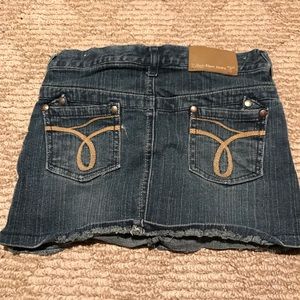 Short denim skirt for kids