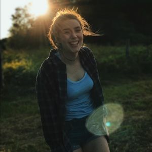 Meet your Posher, Abby