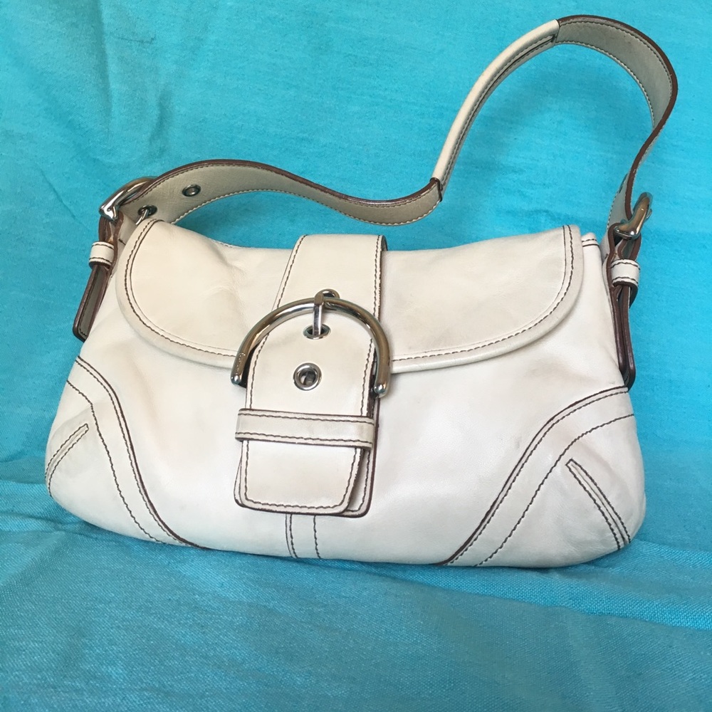 White Leather Coach shoulder bag