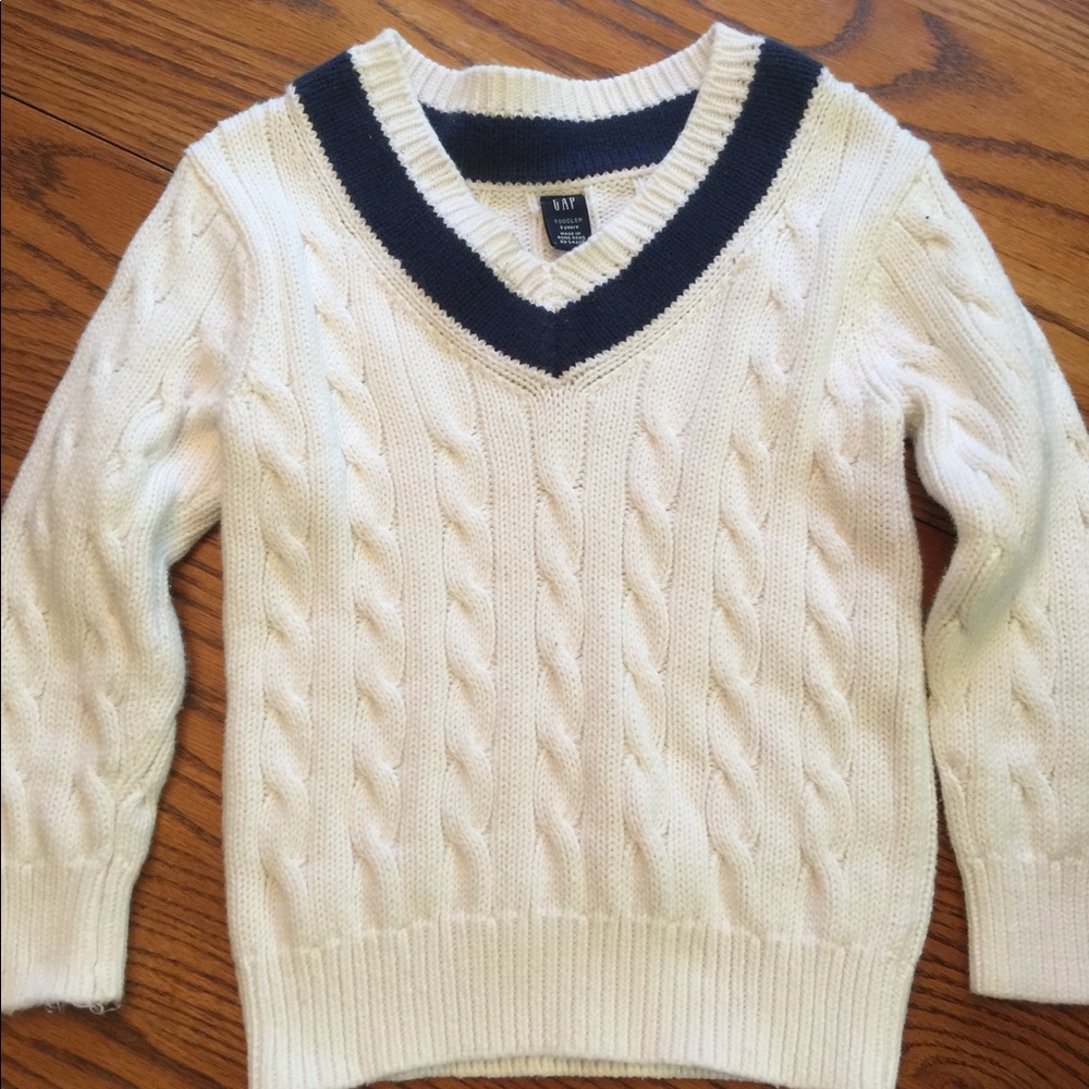 GAP Toddler V-Neck Sweater Size 3