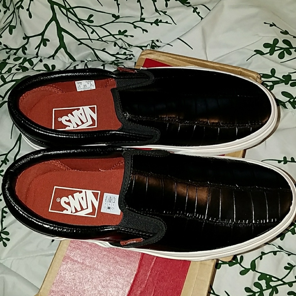 Black vans