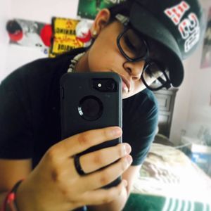 Meet your Posher, Yaya