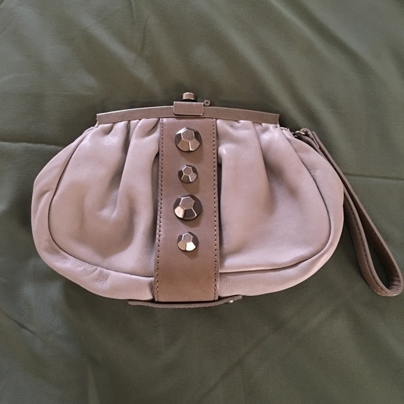 Kenneth Cole Gray Leather Clutch Bag - Picture 2 of 4