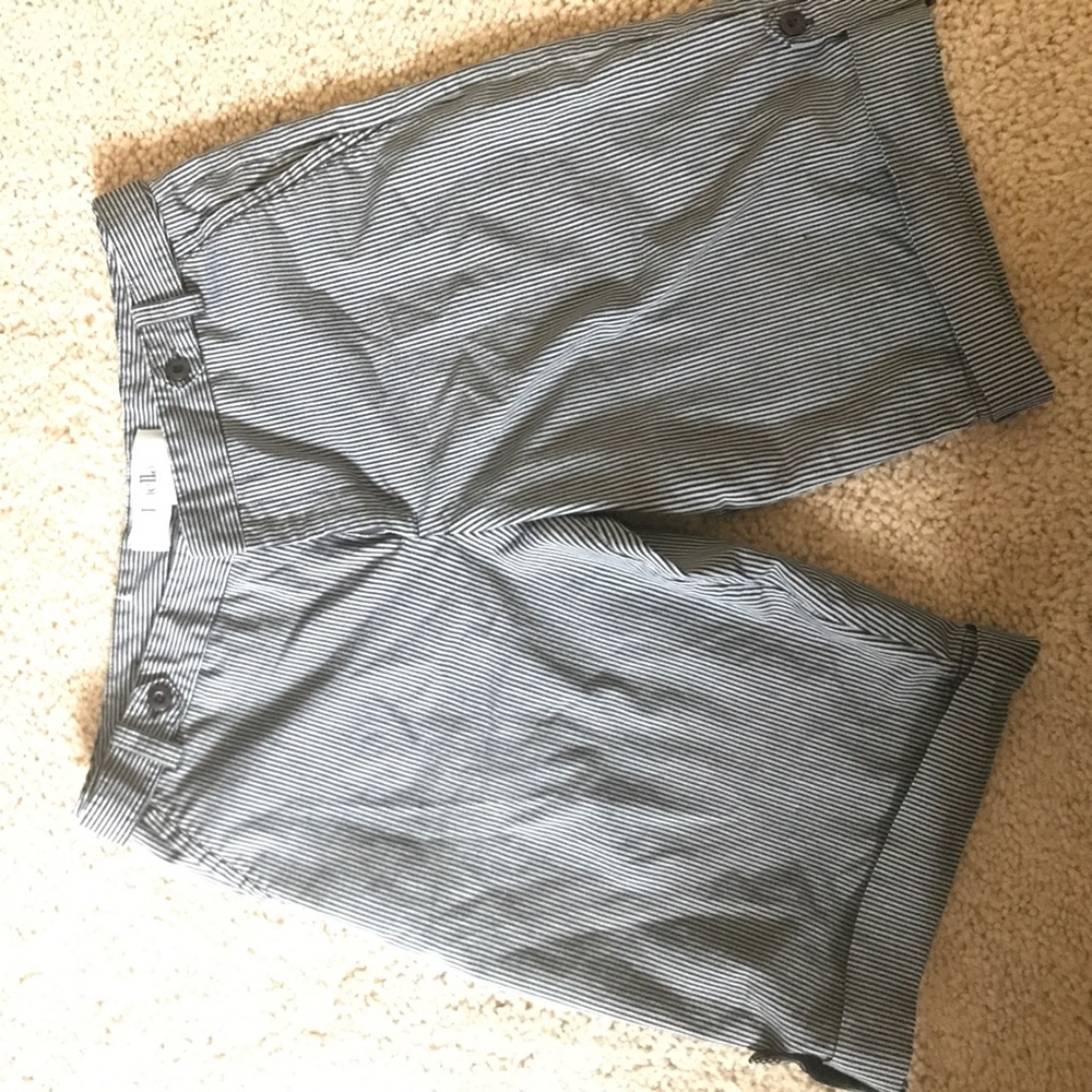 Stripped cropped pants