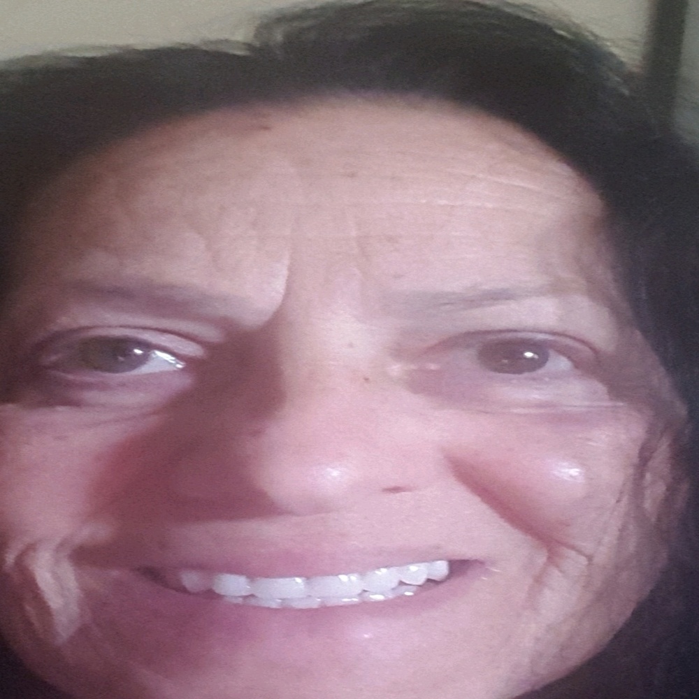 Meet your Posher, Sharon