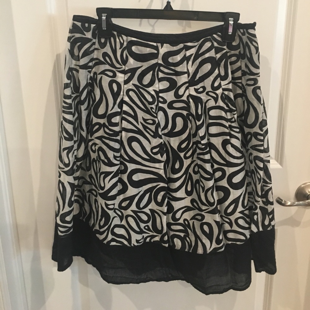 Black & whit print a-line skirt