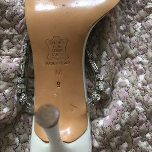 Richard Tyler Couture Shoes - Richard Tyler Sandal Sz 9.Silver Rhinestones Sexy Richard Tyler Couture Shoes - Richard Tyler Sandal Sz 9.Silver Rhinestones Sexy