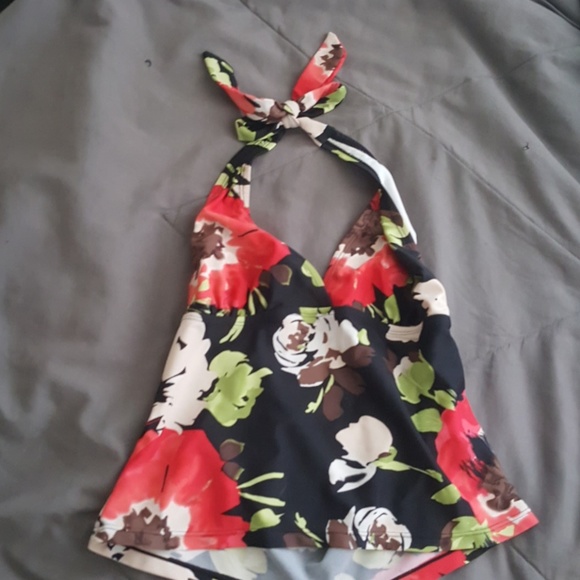 Halter top - Picture 4 of 6