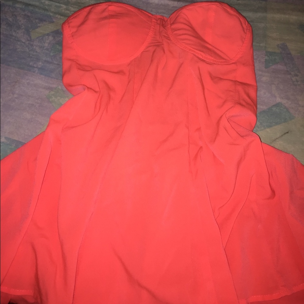 High-low bright neon peach strapless shirt