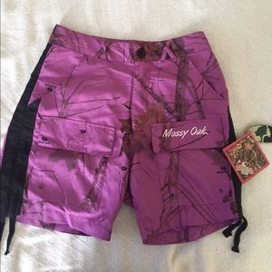 Mossy Oak women's purple shorts
