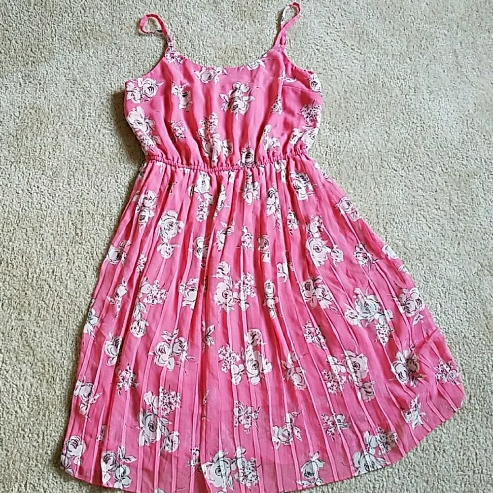 Pink patterned dress