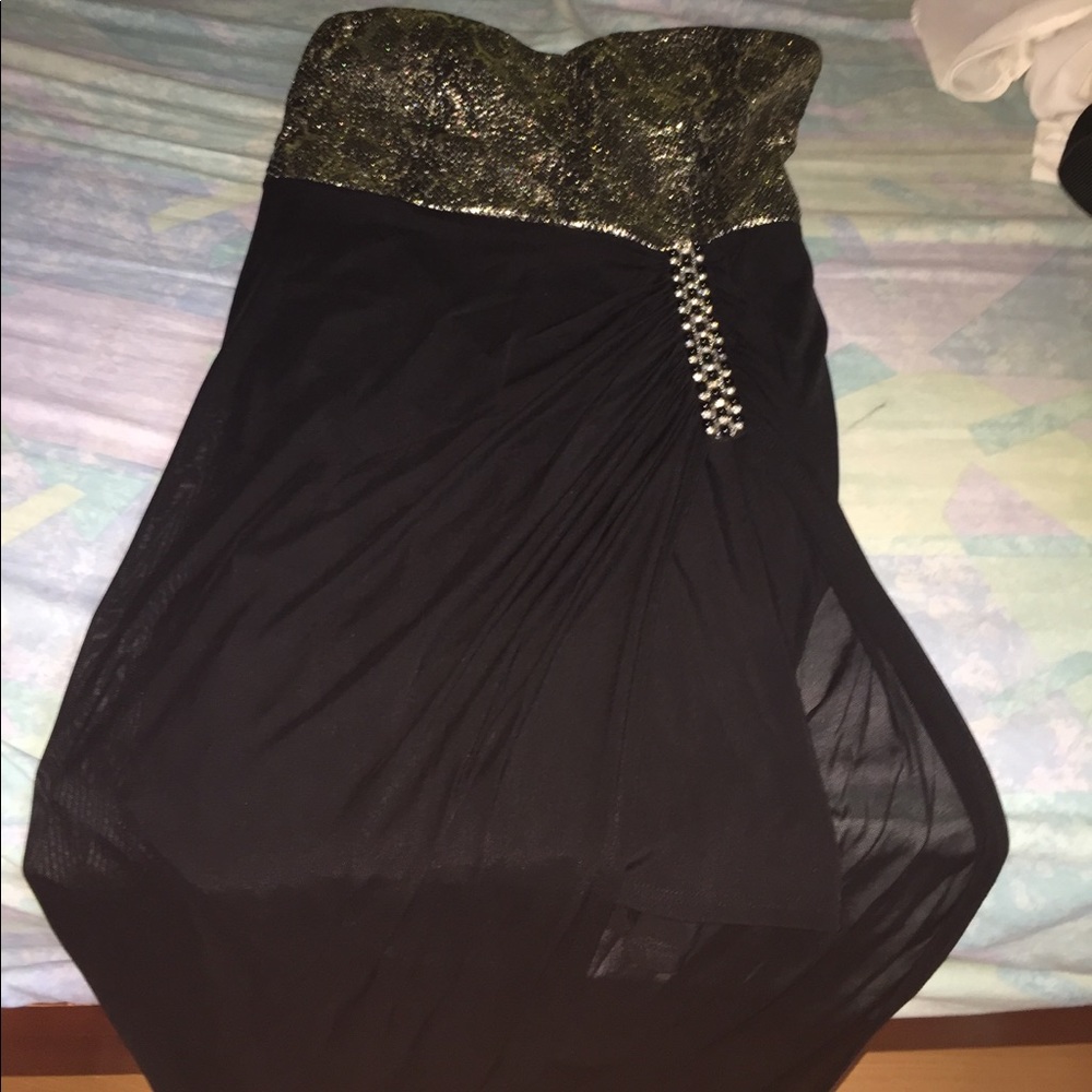 Sexy prom/going out dress. Never worn .