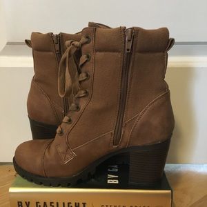XOXO Brown Lace-Up Boots with small heel