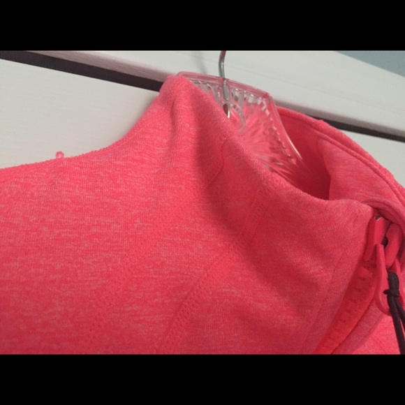 Lululemon Define jacket - Picture 4 of 4