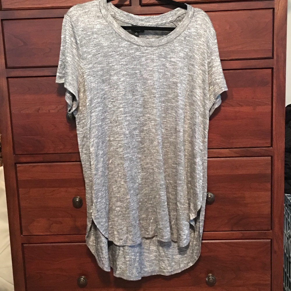 Soft shirt with long side slits