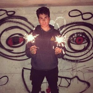 Meet your Posher, Caleb