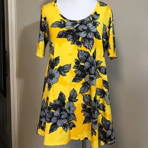 LuLaRoe Perfect T EUC