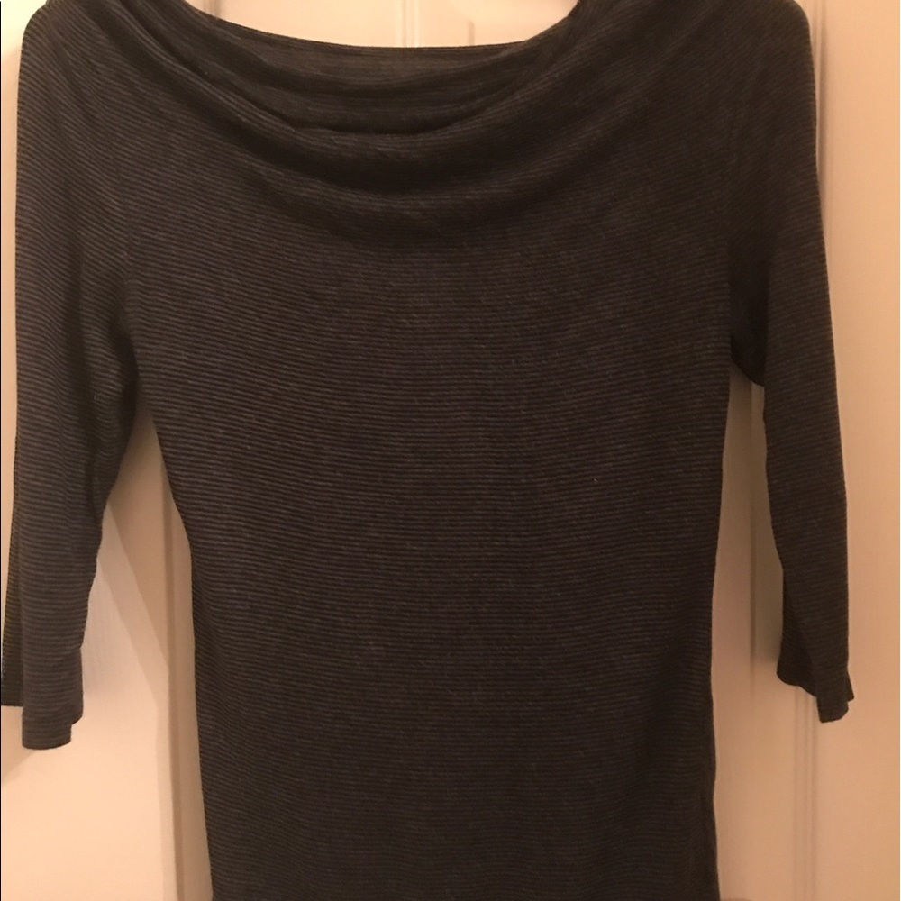 Super cute top!