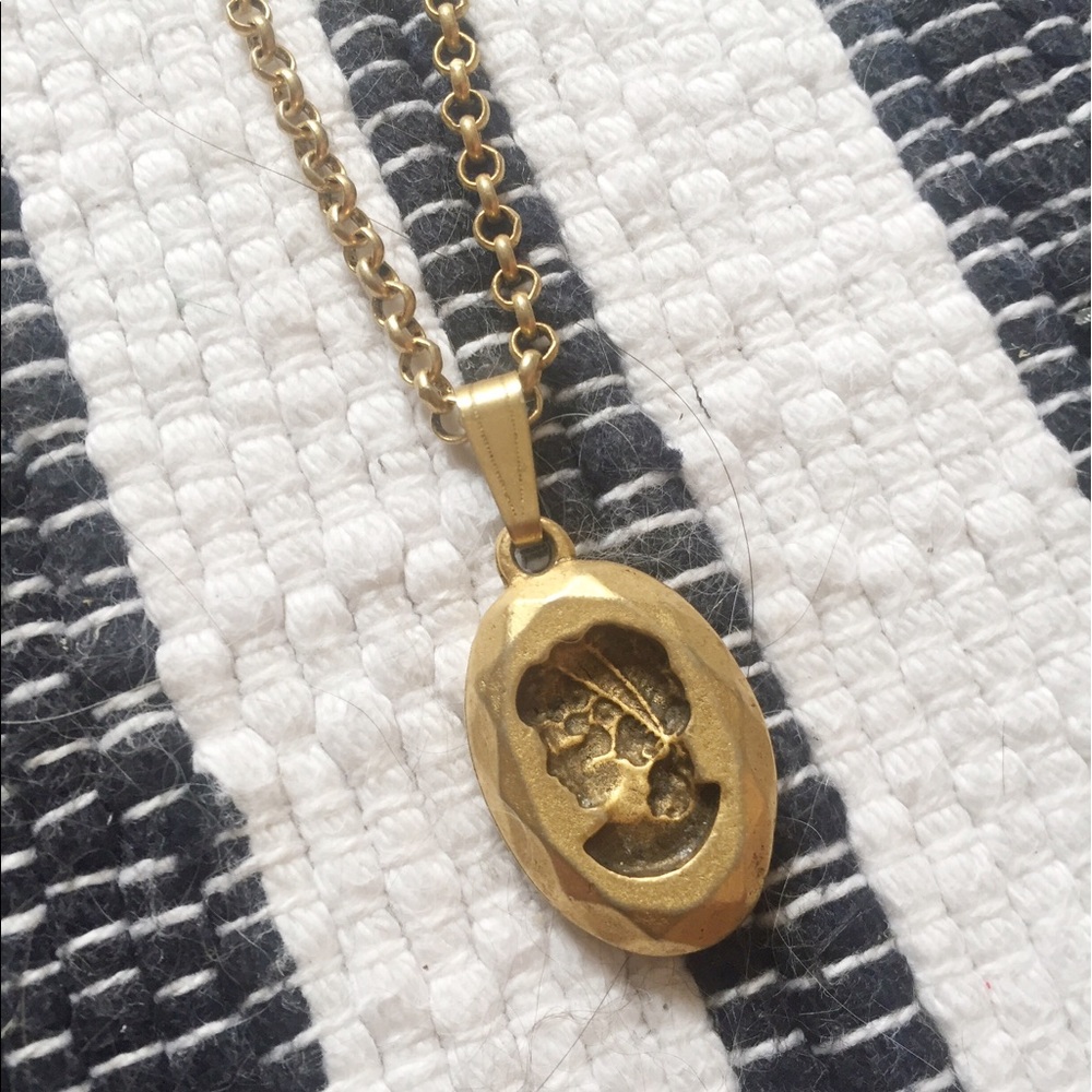 Urban Outfitters Double Chain Cameo Necklace