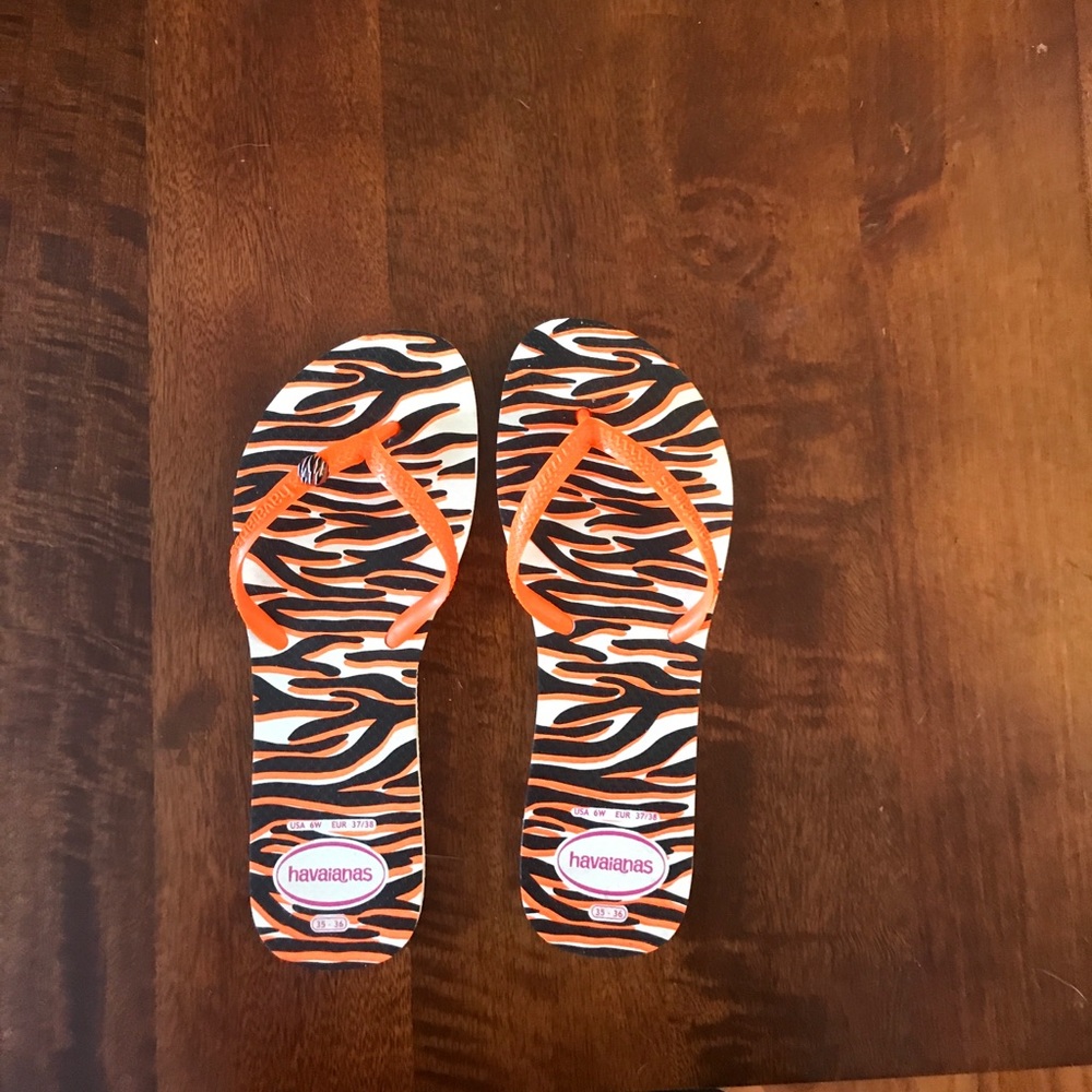 Flip flops
