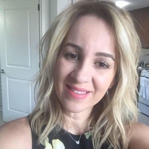 Meet your Posher, Elcione