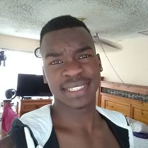 Meet your Posher, Davon
