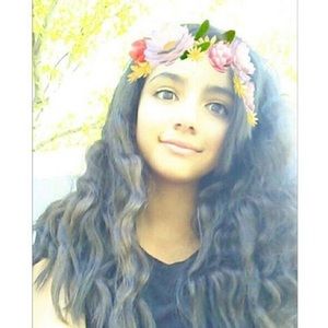 Meet your Posher, Lizette