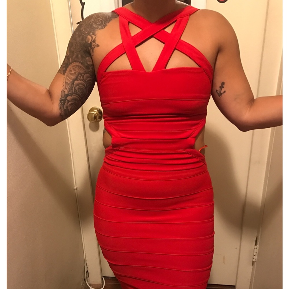 Red bodycon midi misguided dress