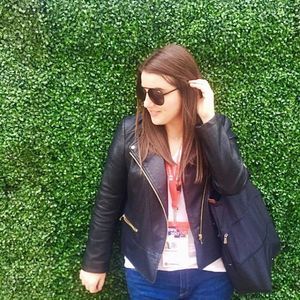 Meet your Posher, Jillian